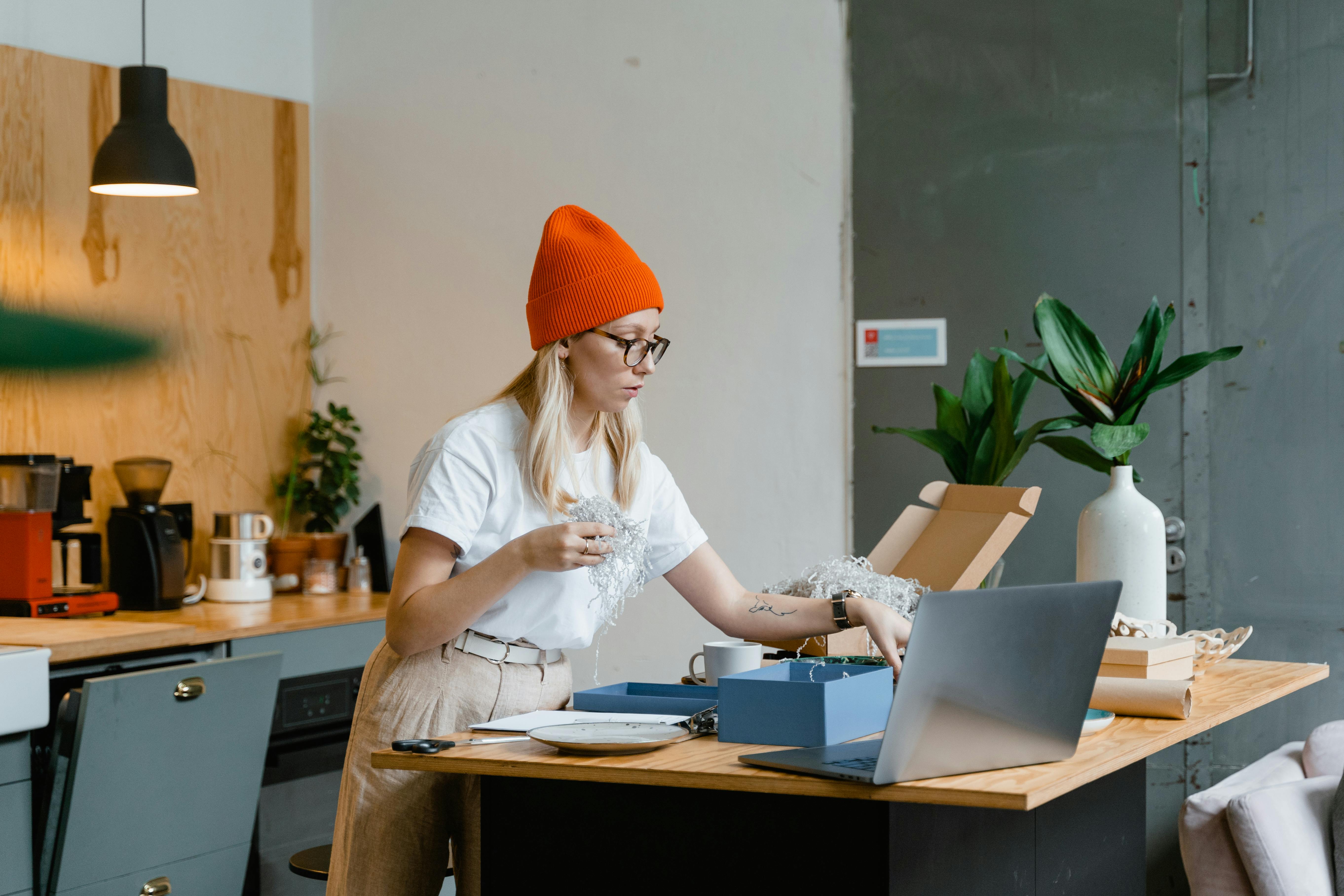 Best Pinterest tools for Etsy sellers (free and paid)