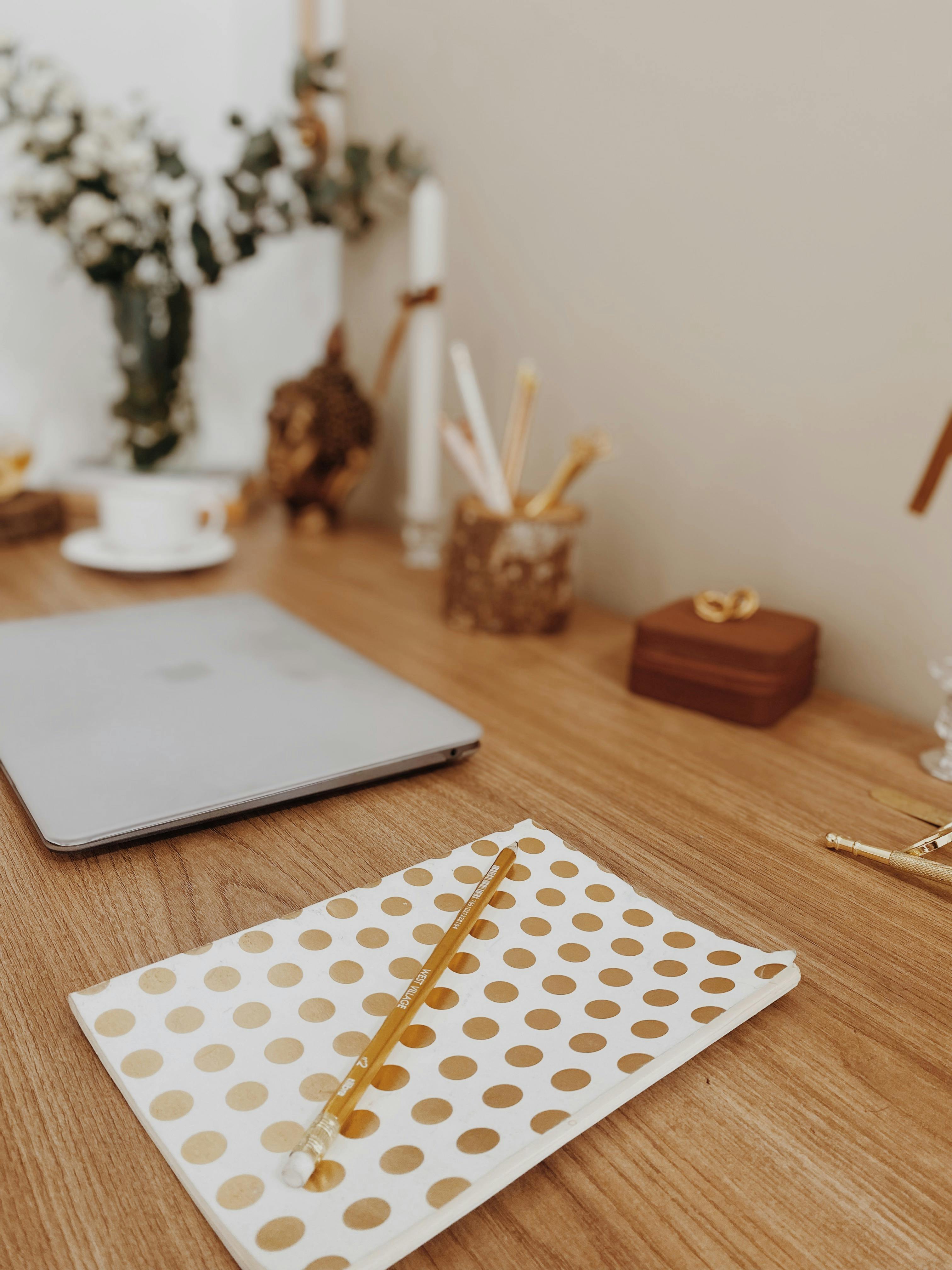 Illustration of working from home using Pinterest