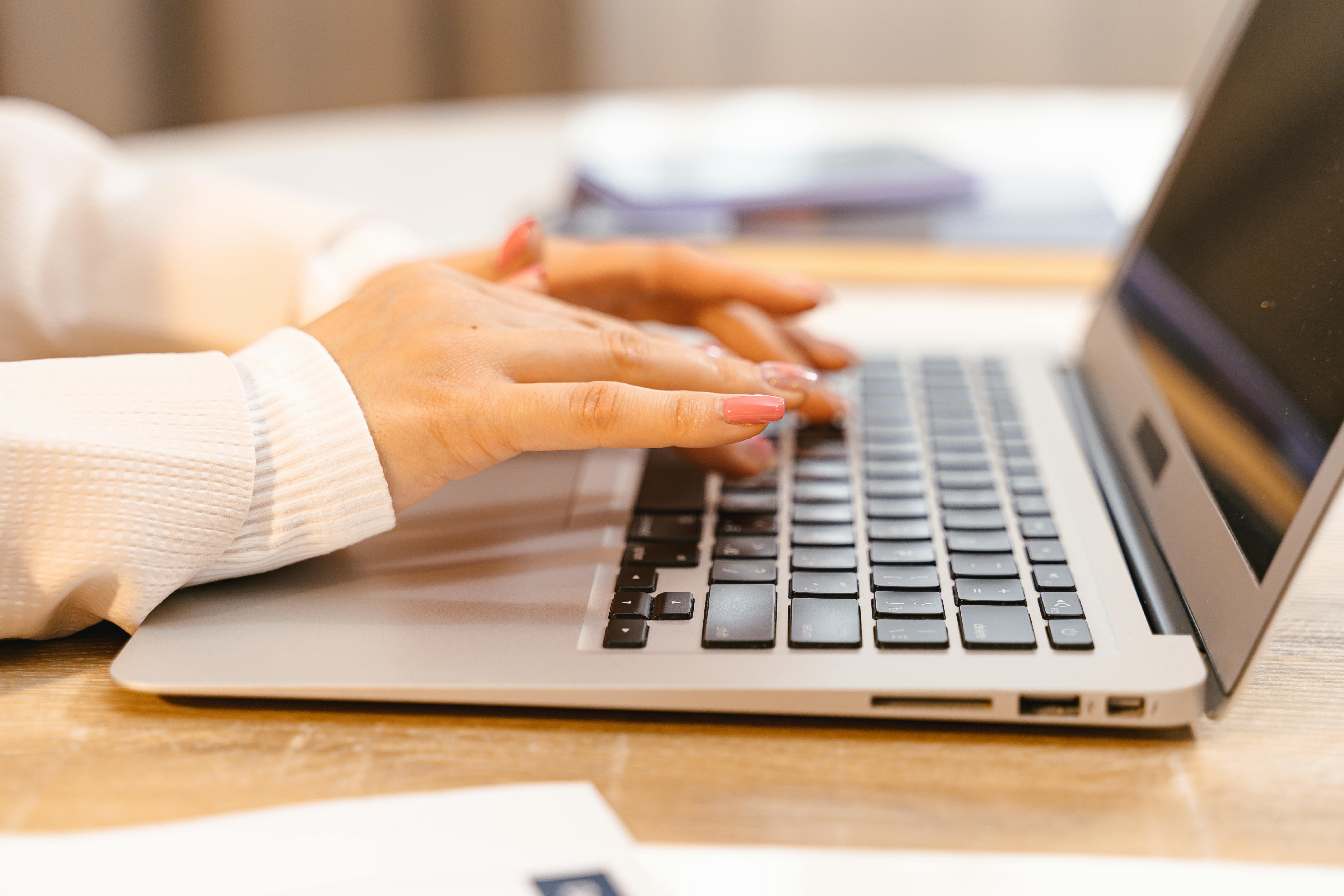 How to write Pinterest pin descriptions that rank (with 10 templates)
